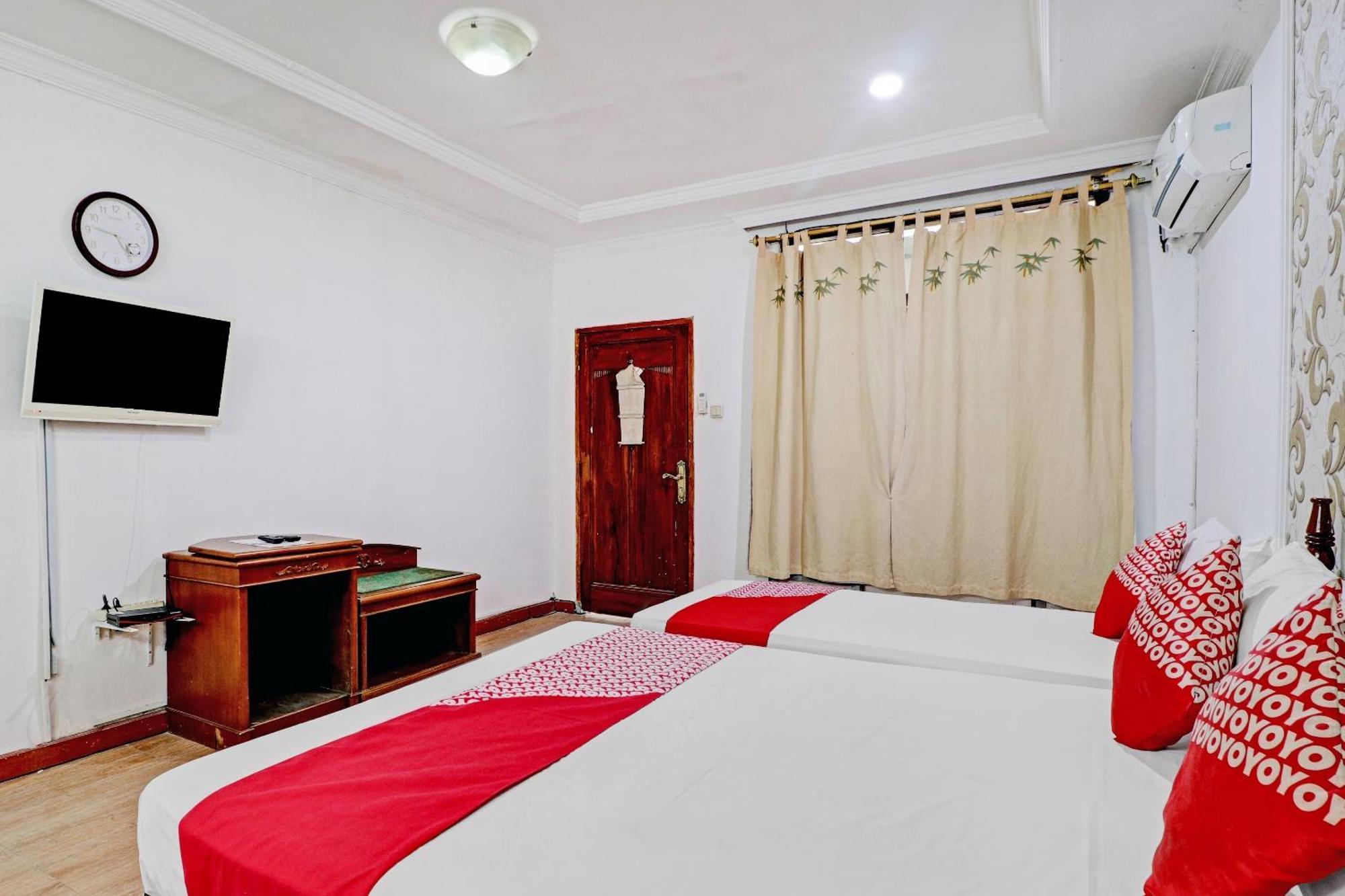 Hotel O Bandung Near Stadion Siliwangi Formerly The Ethnic Hotel Bandung Exterior foto